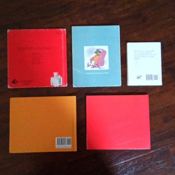 Throw Back Children's Favorite Picture Books Bundle of 5 - Picture 2 of 15